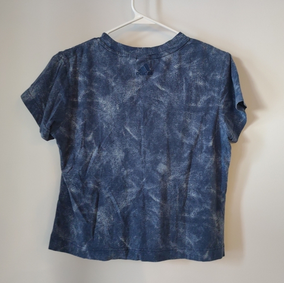 Adidas branded blue mottled pattern cropped t-shirt - S - Picture 5 of 8